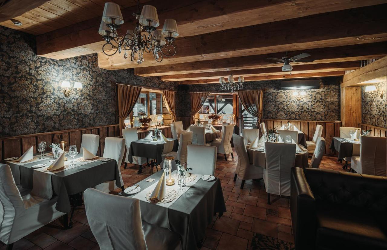 Agate Hotel Ozolnieki Ngoại thất bức ảnh