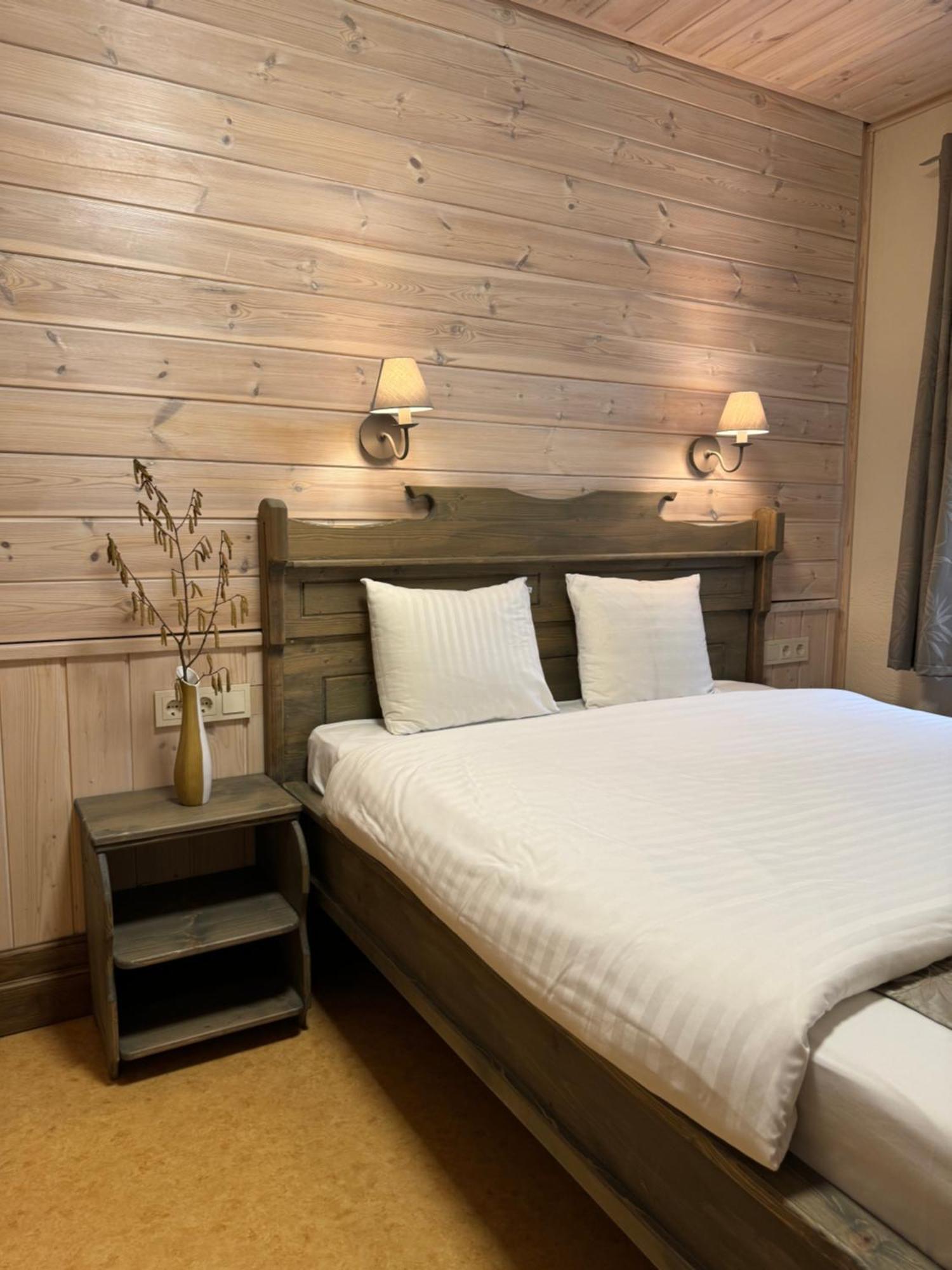 Agate Hotel Ozolnieki Ngoại thất bức ảnh