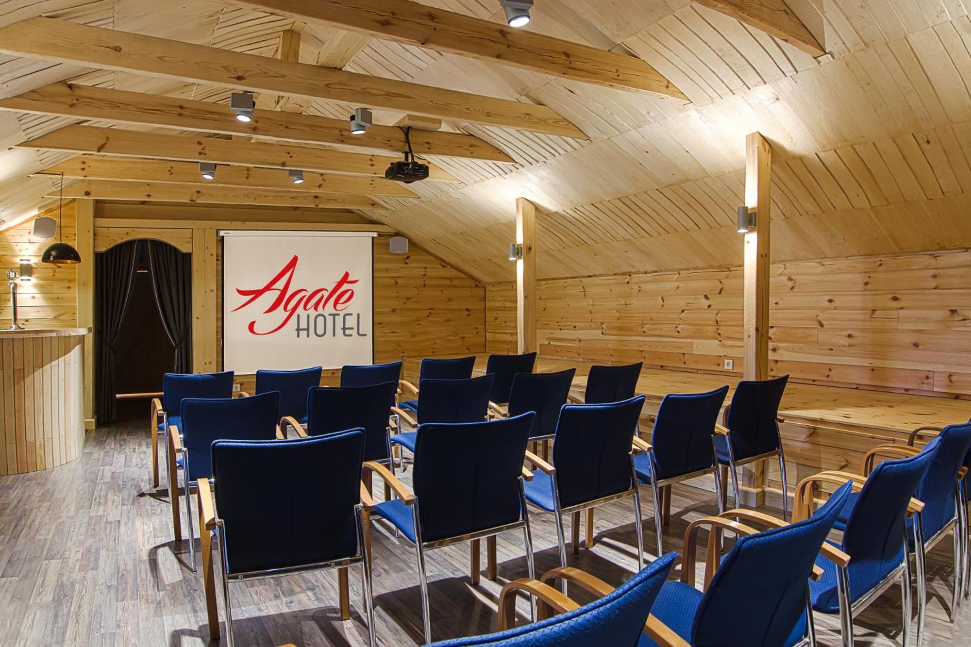 Agate Hotel Ozolnieki Ngoại thất bức ảnh
